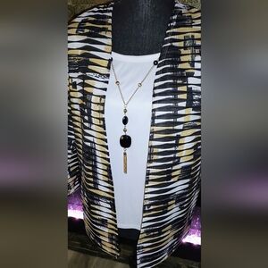 Alfred Dunner 1pc Black & Tan Top & White Tank With Pendant Necklace Size PM